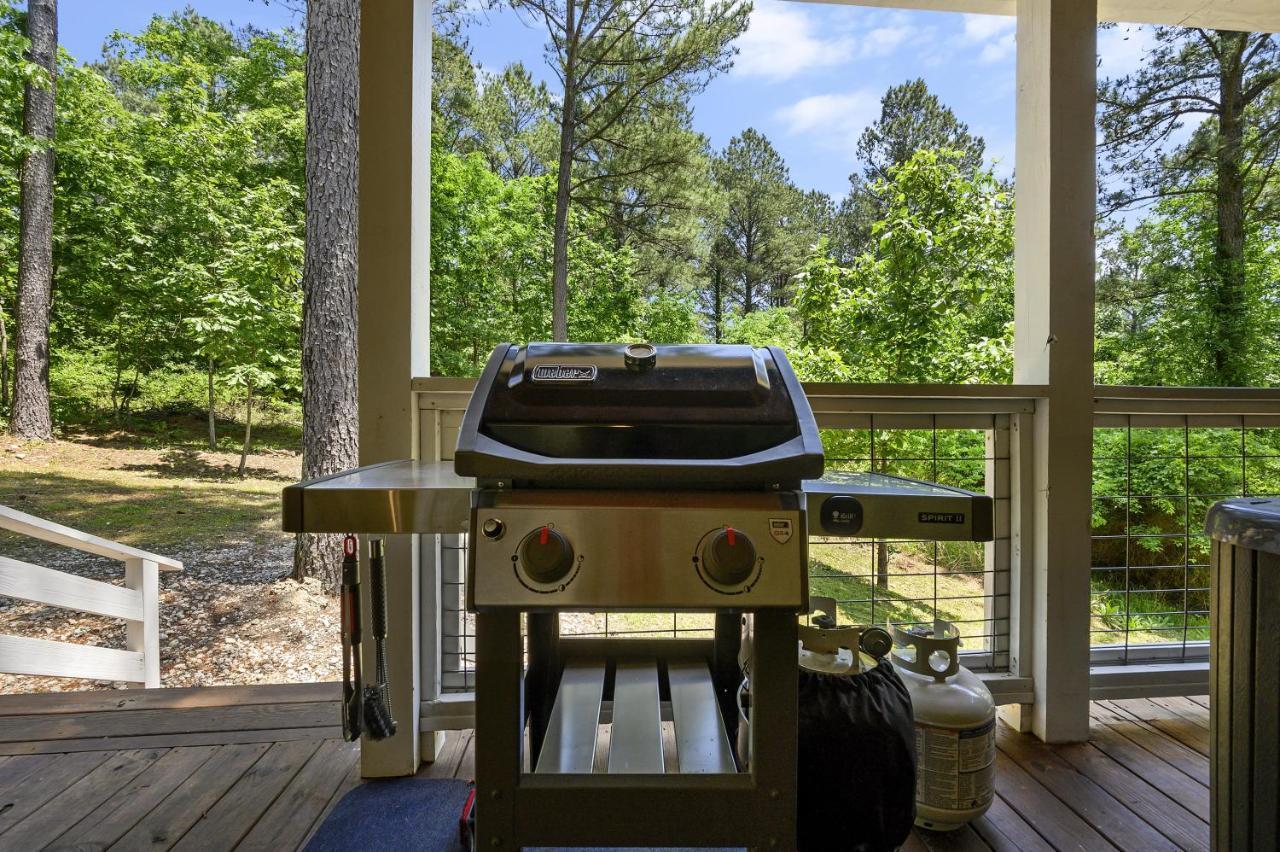 Convenient Romantic Hot Tub Bbq 3-Night Special! Broken Bow Exterior photo
